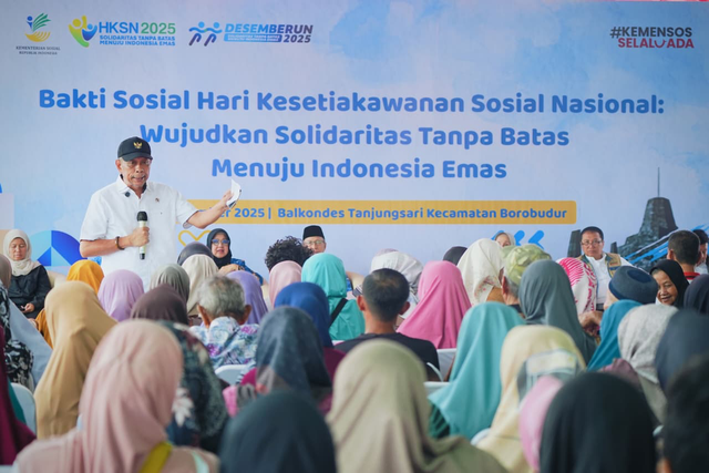 Wamensos Agus Jabo menghadiri Peringatan Hari Kesetiakawanan Sosial Nasional (HKSN) 2025 di Desa Purwosari. Dok: Kemensos