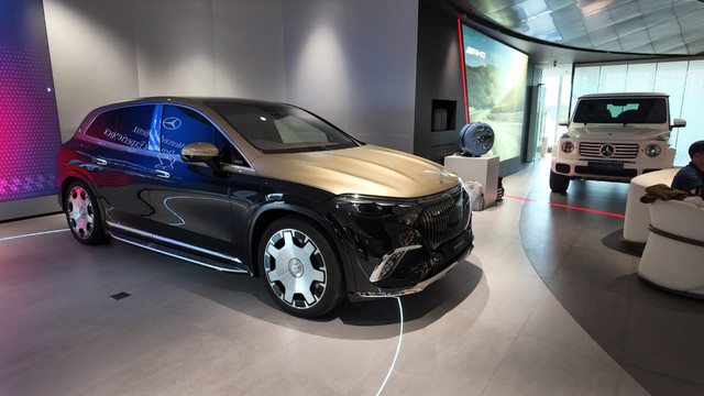 Mercedes-Benz Maybach EQS 680 SUV listrik. Foto: Fitra Andrianto/kumparan