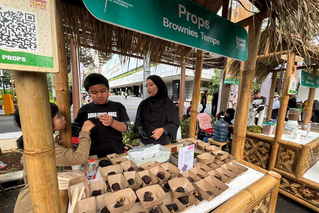 Suasana Festival Budaya Tempe di halaman Kementerian Kebudayaan, Jakarta Pusat, Minggu (21/12/2025). Foto: Amira Nada/kumparan