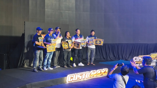 Aktivitas Yamaha Rev Festival di Senayan Park selama 20-21 Desember 2025. Foto: Sena Pratama/kumparan