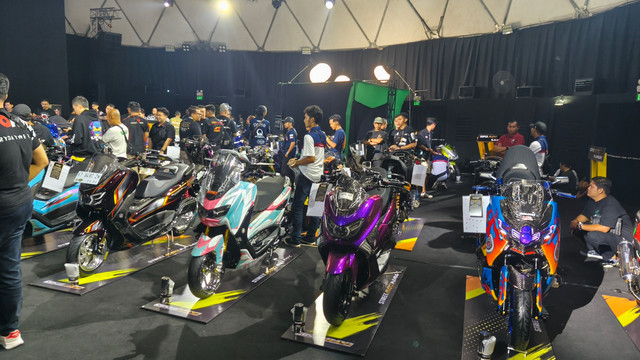 Aktivitas Yamaha Rev Festival di Senayan Park selama 20-21 Desember 2025. Foto: Sena Pratama/kumparan