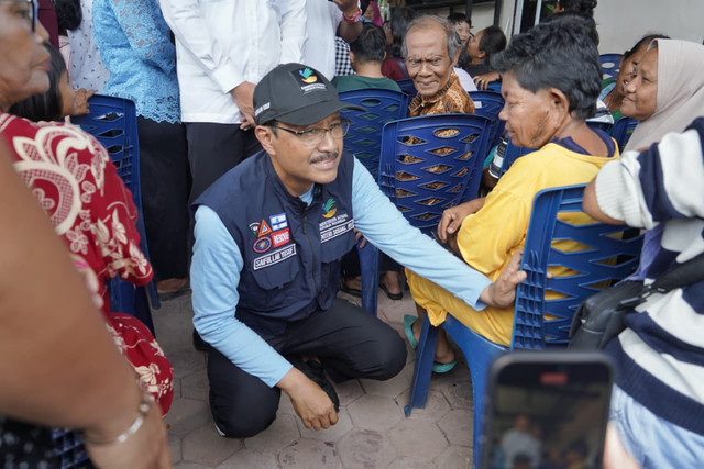 Menteri Sosial Saifullah Yusuf di Kantor Rehabilitasi Bersumberdaya Masyarakat (RBM) Hephata HKBP Sibolga, pada Minggu, (21/12/2025). Foto: Kemensos RI