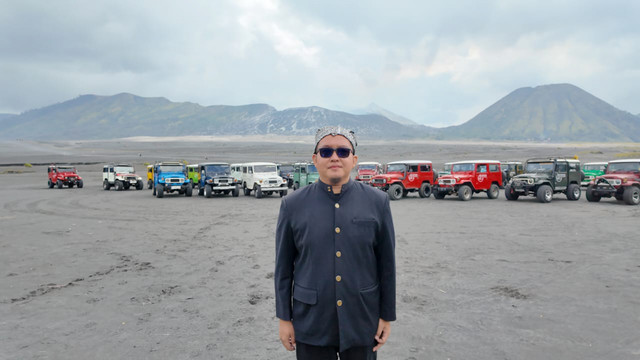 Ketua Paguyuban Jip TransBromo, Arlex Mardiyansyah. Foto: Fitra Andrianto/kumparan