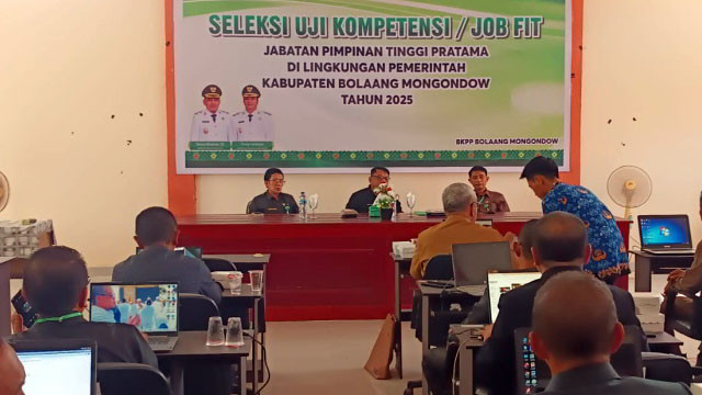 Pelaksanaan Seleksi Uji Kompetensi/Job Fit pejabat Eselon II di lingkungan Pemkab Bolaang Mongondowo (Bolmong).