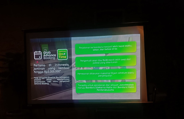 Fitur Advance Booking terbaru dari Grab untuk pantu penumpang tepat waktu kejar pesawat. Foto: Denita BR Matondang/kumparan