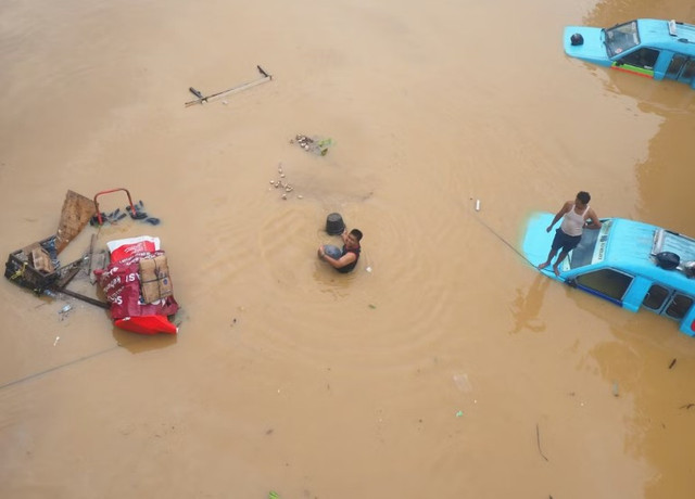 Ilustrasi: Banjir. (Foto: Iqro Rinaldi, under the Unsplash license)