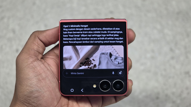 Galaxy Z Flip7 dan Gemini AI jadi solusi naikan level bisnismu. Foto: Samsung