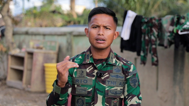 TNI Kapten Infanteri Riosi Supajaya Pratama, selaku Komandan Kompi Senapan A, Batalyon Infanteri 111 Karma Bakti. Foto: Dok. Istimewa