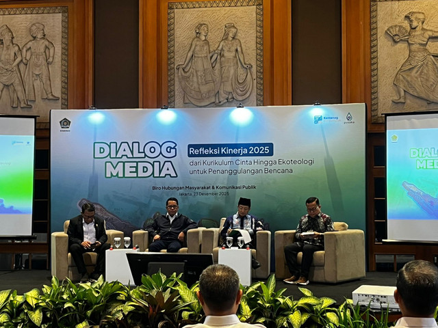 Menteri Agama Nasaruddin Umar di Acara Dialog Media Refleksi Kerja Kementerian Agama Tahun 2025 di Hotel Aryaduta Menteng, Jakarta Pusat, Selasa (23/12/2025). Foto: Rayyan Farhansyah/kumparan