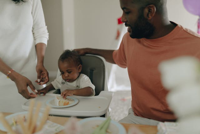 Ilustrasi bayi dalam periode MPASI. Foto: Pexels.