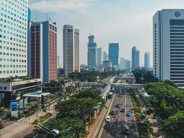 Gedung-gedung dilangit Jakarta. Sumber: pixabay.