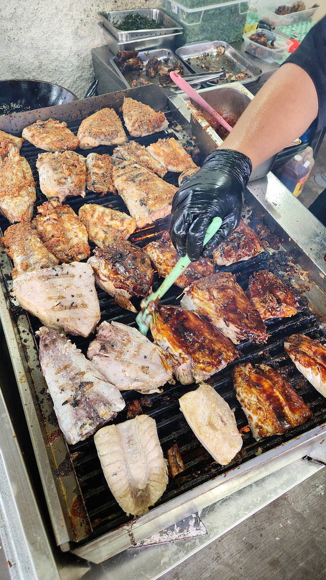 Rahang tuna Depot Tunas Mekar, Condongcatur, Sleman, Yogyakarta. Foto: Azalia Amadea/Kumparan