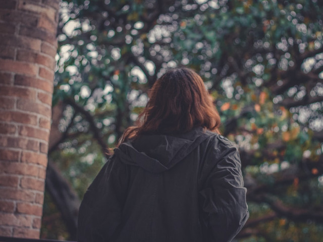 Ilustrasi apakah Aura Kasih sudah menikah. Foto: Unsplash.com/Bruno Altea