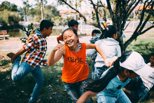 Ilustrasi Nilai Utama Remaja yang Berhasil Melewati Krisis Identitas,Foto:Unsplash/MI PHAM