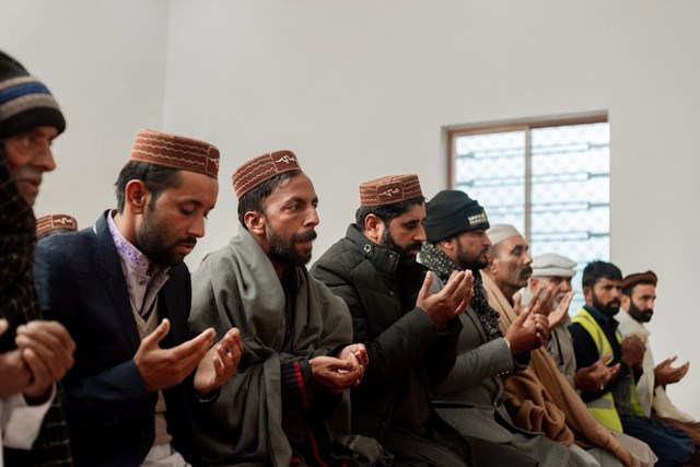 Ilustrasi Contoh Khutbah Jumat Tahun Baru Masehi,Foto:Unsplash/Assad Tanoli