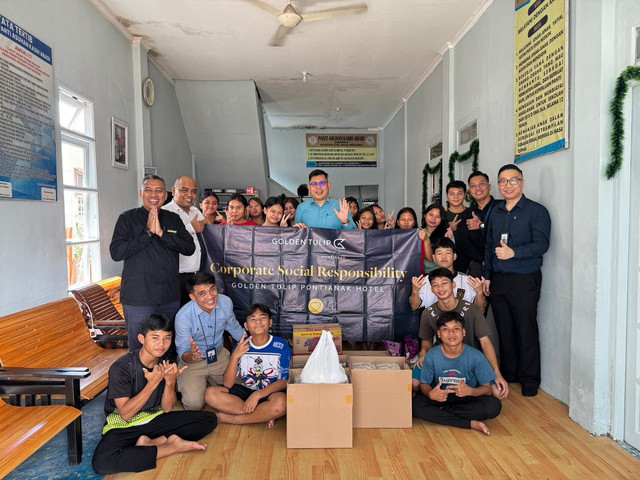 Kegiatan Corporate Social Responsibility (CSR) di Panti Asuhan Kasih Abadi, Pontianak. Foto: Dok. Golden Tulip Pontianak