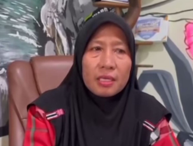 Kepala Sekolah SMP Negeri 10 Pontianak, Rozani Nofelinda. Foto: Dok. Instagram @polsek_pontianakselatan