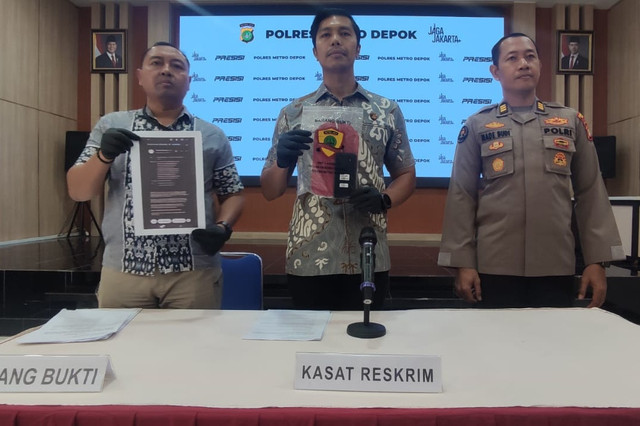 Polres Depok menangkap pengirim email berisi ancaman bom ke 10 sekolah di Depok. Foto: kumparan
