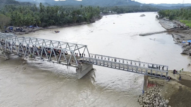 Enam jembatan bailey di Provinsi Aceh sudah rampung 100 persen dibangun pascabencana banjir dan longsor hingga Sabtu (27/12/2025). Foto: Dok. Istimewa