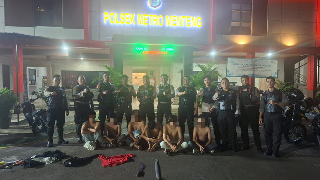 Pelaku yang hendak tawuran di kawasan Menteng, Jakarta Pusat diamakan polisi. Foto: Dok. Istimewa
