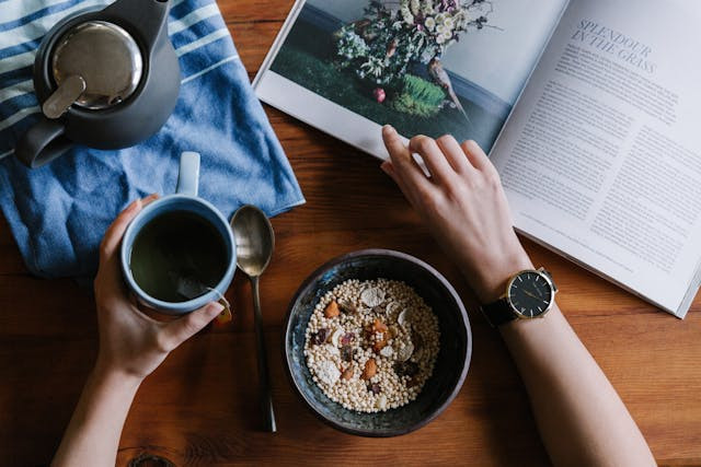 Ilustrasi diet pembatasan waktu makan. Foto: Pexels.