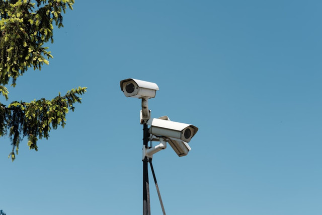 Ilustrasi Link CCTV Banjarbaru, Foto: Unsplash/Michał Jakubowski