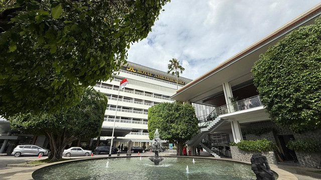 Bangunan hotel Royal Ambarrukmo Yogyakarta yang berada di Jalan Laksda Adisucipto, Caturtunggal, Kec. Depok, Kabupaten Sleman. Foto: Arif UT/Pandangan Jogja