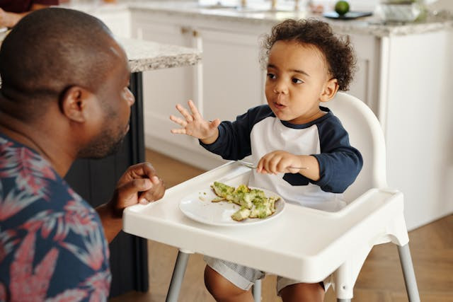 Ilustrasi bayi dalam periode MPASI. Foto: Pexels.