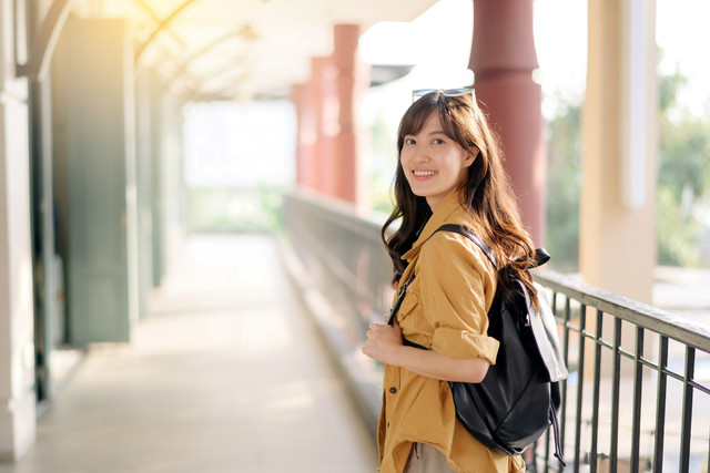 Ilustrasi Saku Baju Perempuan. Foto: Jirawatfoto/Shutterstock