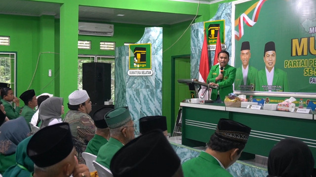 Bendahara Umum DPP PPP, Imam Fauzan, saat membuka Musyawarah Wilayah ke-10 (Muswil X) DPW PPP Sumsel. Foto : Istimewa