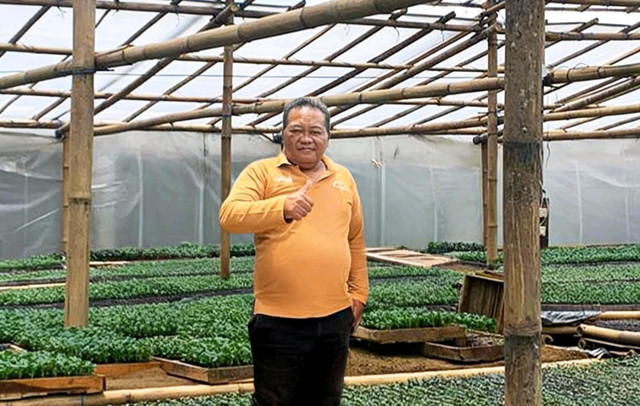 Suwondo, salah seorang nasabah ULaMM Syariah yang sukses dari Kopeng, Magelang. (ist)