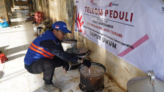 Dapur Umum untuk Penyintas Banjir di Aceh Tamiang, Kolaborasi DT Peduli, MTTG dan BAZNAS Telkom (Sumber : DT Peduli)