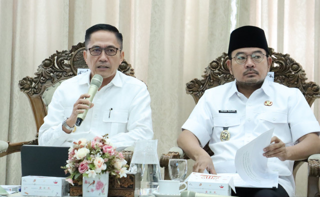 Wali Kota dan Wakil Wali Kota Palembang, Ratu Dewa-Prima Salam. (ist)