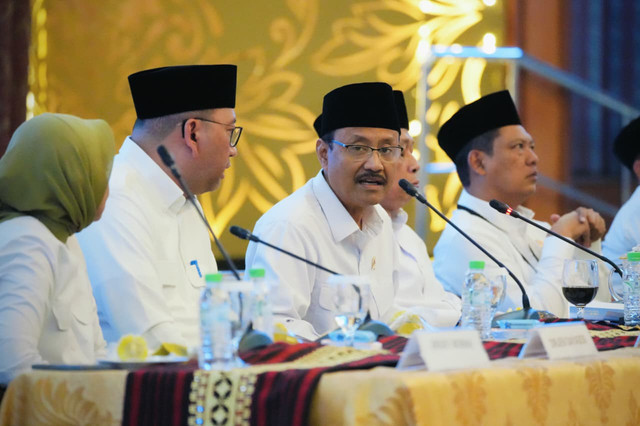 Mensos Saifullah Yusuf (Gus Ipul) bersama jajaran Kemensos menghadiri acara Refleksi Akhir Tahun 2025 di Gedung Aneka Bhakti Kemensos, Jakarta, Rabu (31/12/2025). Foto: Kemensos RI