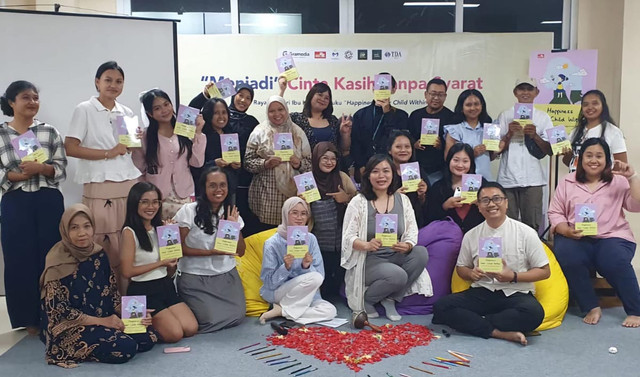 Kolaborasi TDA Denpasar dan Gramedia Gelar Peringatan Hari Ibu