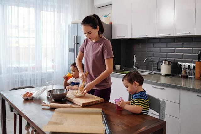 Ilustrasi bayi dalam periode MPASI. Foto: Pexels.