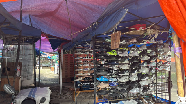 Kondisi Pasar Taman Puring usai kebakaran di Jalan Kyai Maja, Kebayoran Baru, Jakarta Selatan. Foto: Fariza Rizky Ananda/kumparan