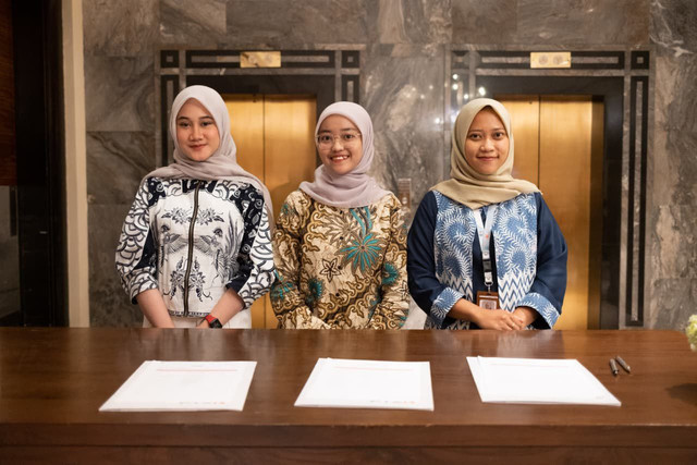 Dokumentasi Menjalani Magang di Kantor (Sumber: Foto Pribadi)