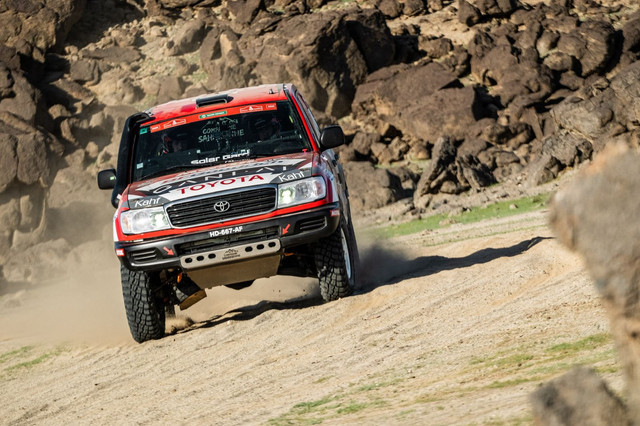 Aksi pebalap Julian Johan (Jeje) dalam ajang Dakar Rally 2026 di Arab Saudi. Foto: Compagnie Saharienne