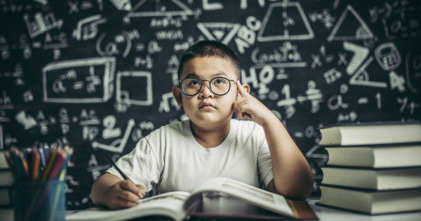 Ilustrasi pendidikan. Sumber Foto: Freepik.