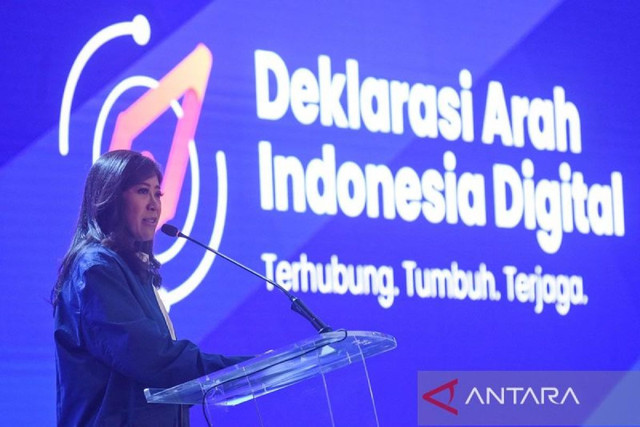 Menteri Komunikasi dan Digital Meutya Hafid menyampaikan pidato pada Deklarasi Arah Indonesia Digital, menandai komitmen negara dalam membangun transformasi digital yang terhubung, berdaya saing, dan tetap menjaga kedaulatan serta keamanan ruang digital nasional. (Sumber foto: ANTARA)