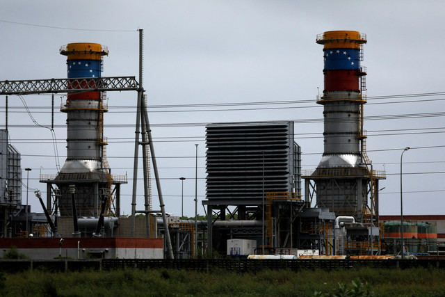 Kilang El Palito milik perusahaan minyak negara Venezuela PDVSA, di Puerto Cabello, Venezuela. Foto: Leonardo Fernandez Viloria/REUTERS