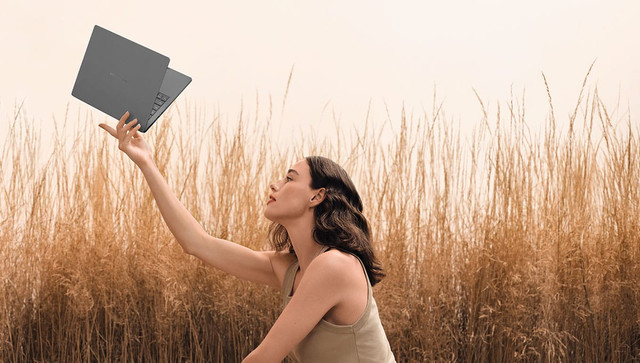 Ilustrasi laptop untuk kerja. Foto: ASUS