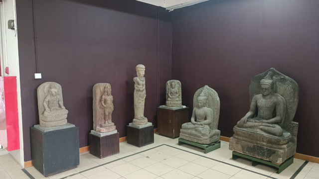 Kondisi arca di Galeri Soemardja, Fakultas Seni Rupa dan Desain (FSRD) Institut Teknologi Bandung (ITB), Kamis (8/1/2026). Foto: Abisatya Ramdhani/kumparan