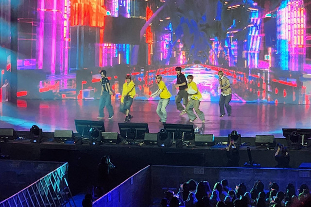 Ilustrasi Setlist Konser RIIZE Jakarta 2026. Foto: Ela Nurlaela/ KumparanHITS