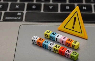 Bahaya Ancaman Child Grooming (sumber: ShutterStock)