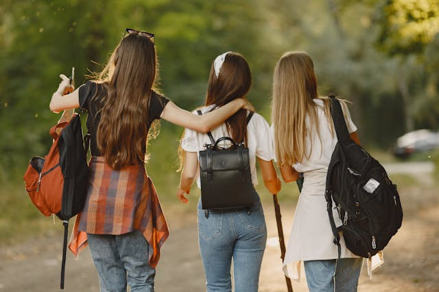 Ilustrasi gizi seimbang bagi remaja perempuan. Foto: Pexels.