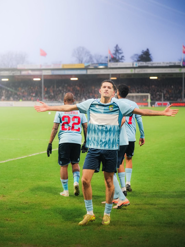 Justin Hubner dalam sebuah laga membela Fortuna Sittard di musim 2025/26. Foto: Instagram @fortuna.sittard