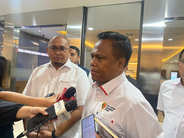 Dirtipidter Bareskrim Polri Brigjen Moh Irhamni di Mabes Polri, Jakarta Selatan, Senin (12/1/2026). Foto: Rayyan/Kumparan