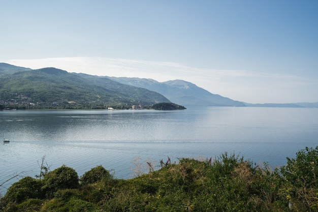 Danau toba (freepik.com)